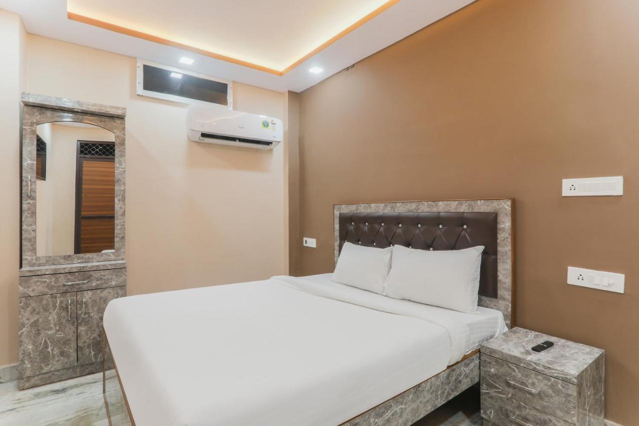 Oyo Tripureswari Guest House Puri Luaran gambar